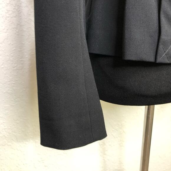 WHBM black pleated peplum hem button front blazer size 2 - Picture 6 of 16
